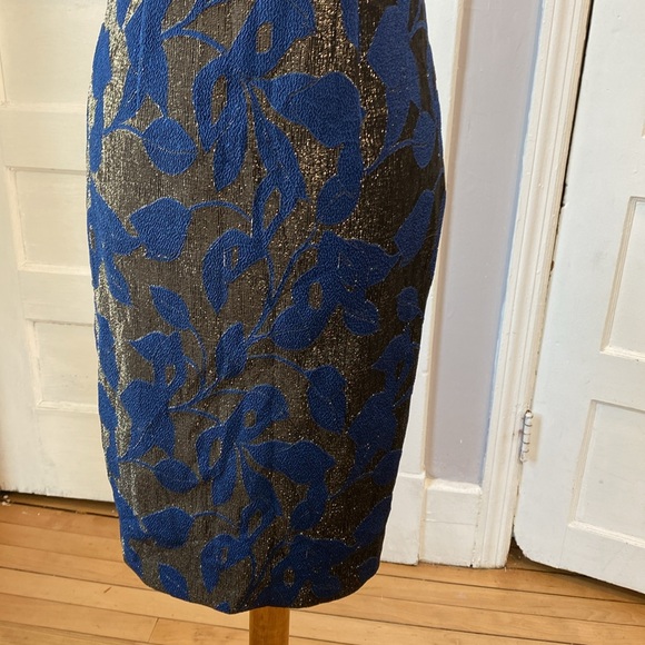 Adriana Papell Metallic Jacquard Sheath Dress, Size 6 - Picture 12 of 17